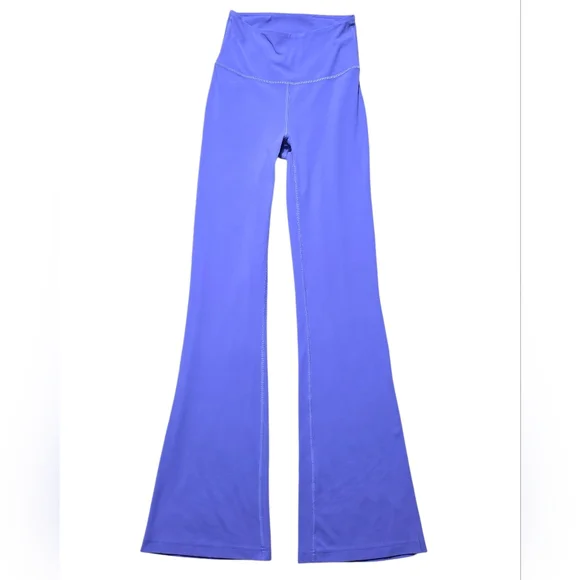 Lululemon Groove Super-High-Rise Flared Pant Size 4 Activewear - Picture 3 of 13